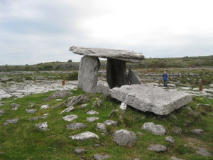 poulnabrone dolmen